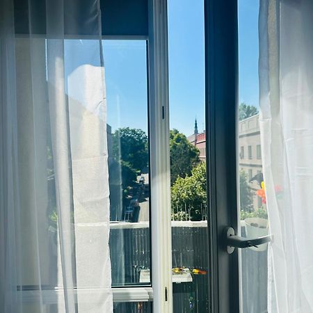 City Apartment Czestochowa Centrum 2-Bedroom المظهر الخارجي الصورة