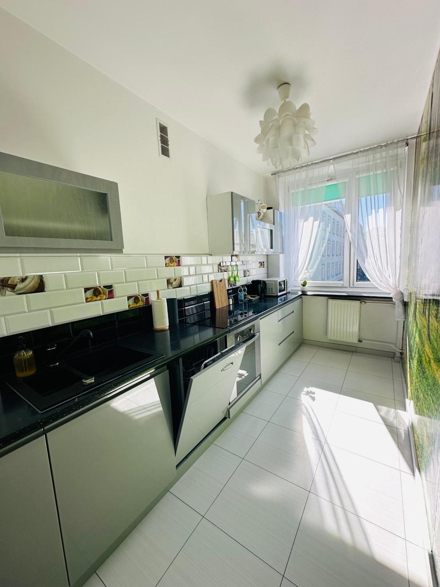 City Apartment Czestochowa Centrum 2-Bedroom المظهر الخارجي الصورة